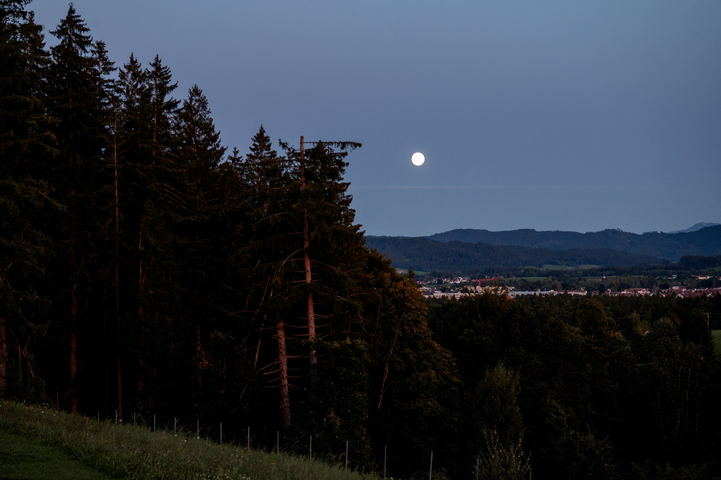Berghotel Jägerhof Hochzeit-50-min Vollmond während der Berghotel Jägerhof Hochzeit