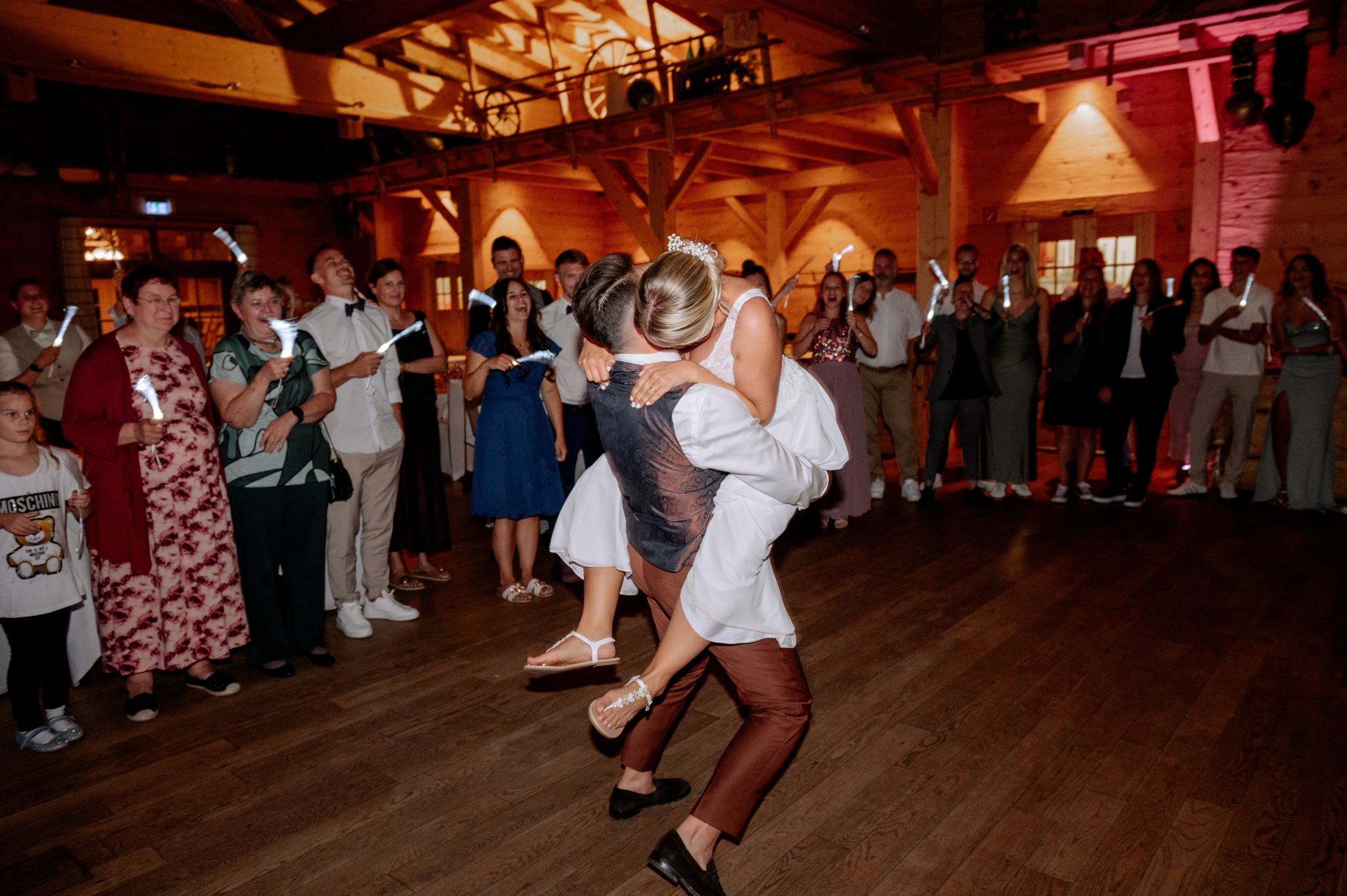 Berghotel Jägerhof Hochzeit-51-min Hochzeitstanz von Marina & Jasmin, Berghotel Jägerhof Hochzeit